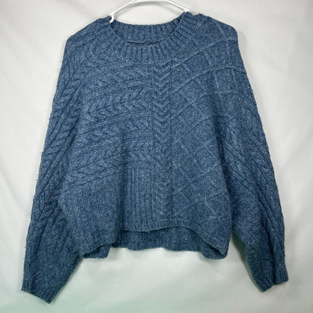 Abercrombie & Fitch Blue Cable Patchwork Cropped Knit Sweater – S/M